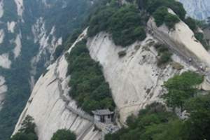 华山西峰一日游多少钱 西安华山西峰怎么登峰 华山西峰门票价格