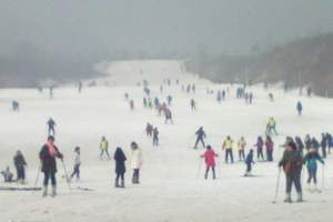 嵩山滑雪一日游_郑州跟团到嵩山滑雪一日游_嵩山滑雪场门票