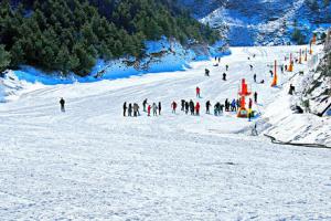 元宝山滑雪场